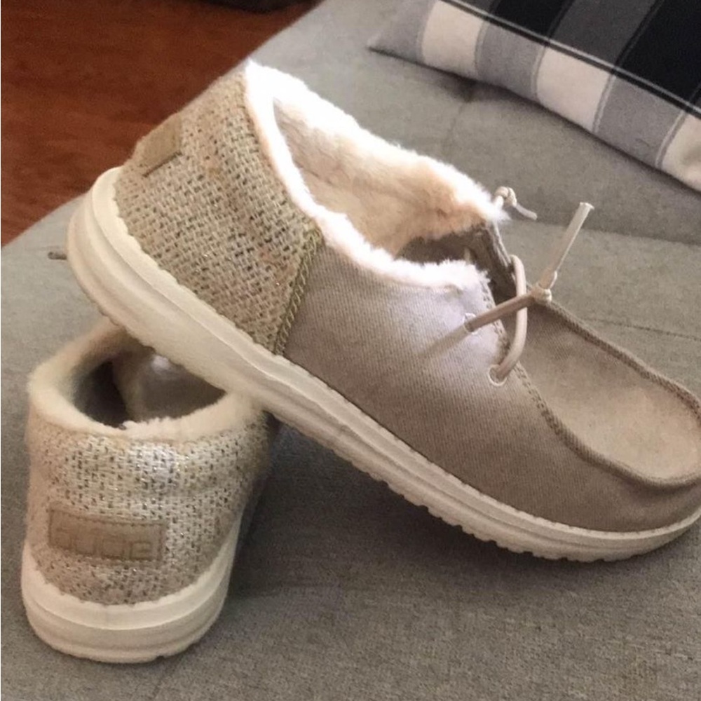 HEY DIDE fuzzy insoles